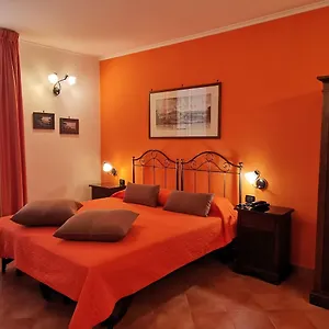 *** Hotel Neapolis Italië