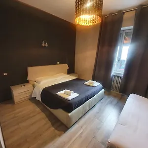 Sira House Milaan