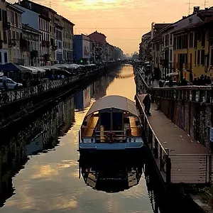 The Boheme Vintage Junior ---- Cozy & Quiet & Comfortable With Private Bathroom & Fully Equipped Kitchenette & Cozy Balcony - Lift To 4th Floor - Metro' -green Subway Porta Genova Milaan